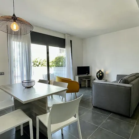 Darsena C 1-1 Apartment *